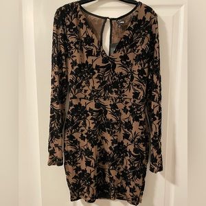 Fashion Nova-long sleeve dress